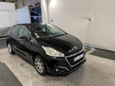 Photo du véhicule Peugeot 208 Affaire 1.6 BlueHDi 75ch Premium Pack