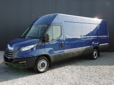 Photo du véhicule IVECO DAILY FOURGON 35S18 EMPATTEMENT 4100L H2