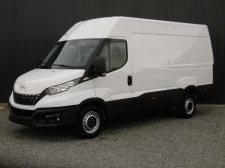 Photo du véhicule IVECO DAILY FOURGON 35S18 EMPATTEMENT 3520L H2