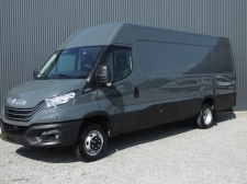 Photo du véhicule IVECO DAILY FOURGON 35C18 RJ EMPATTEMENT 4100 H2